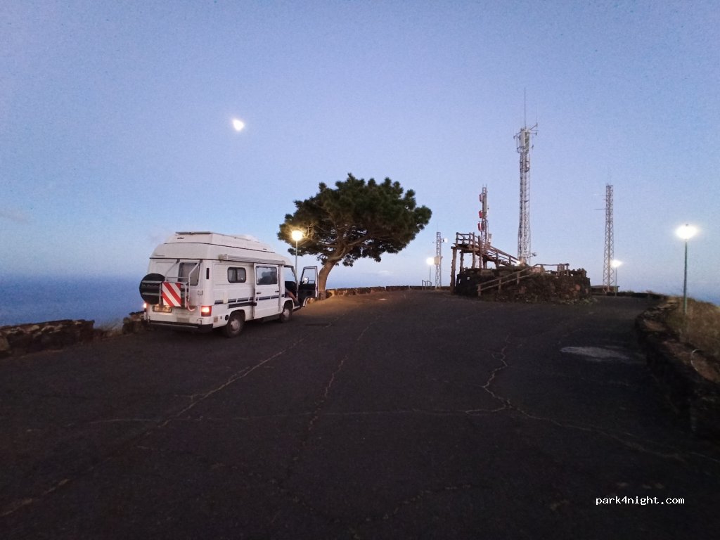 (38914) Santa Cruz de Tenerife - Unnamed road — foto 2