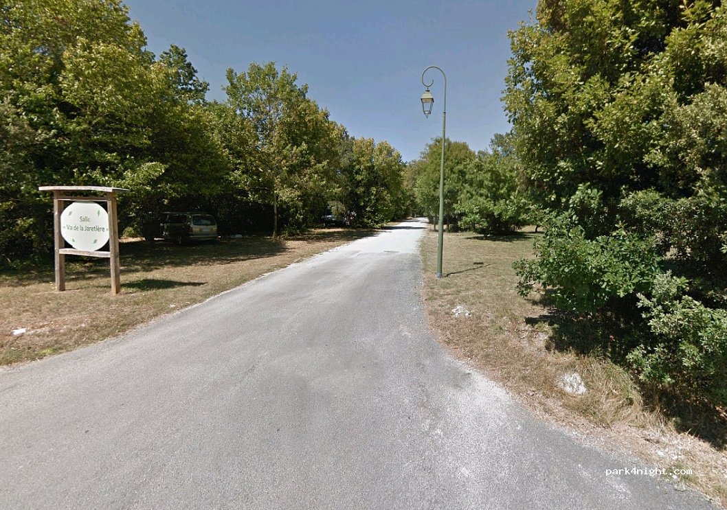 (17100) Le Douhet - 7 Route du Ruisseau — foto