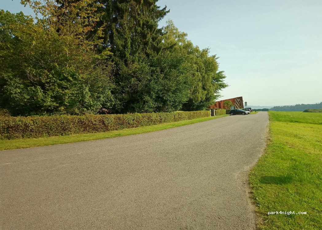(54421) Hinzert-Pölert - An der Gedenkstätte — foto 2
