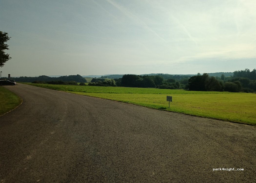 (54421) Hinzert-Pölert - An der Gedenkstätte — foto 3