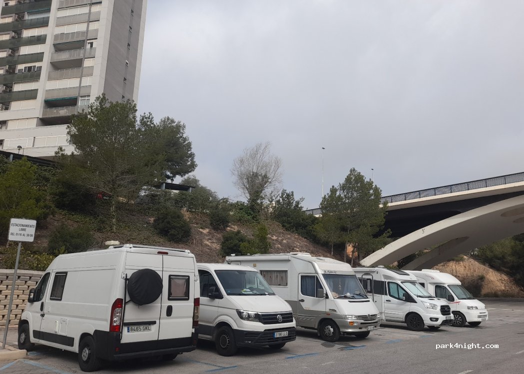(03502) Benidorm - 33 Avenida de Xixo — foto 3