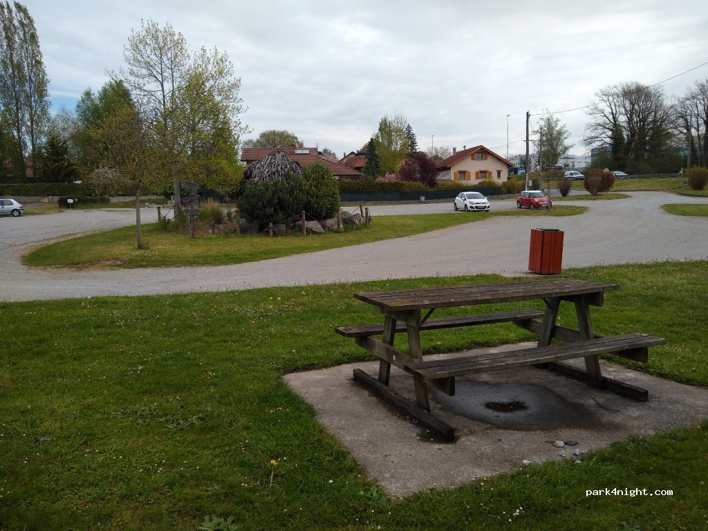 (74140) Sciez - 207 Route du Moulin de la Glacière — foto
