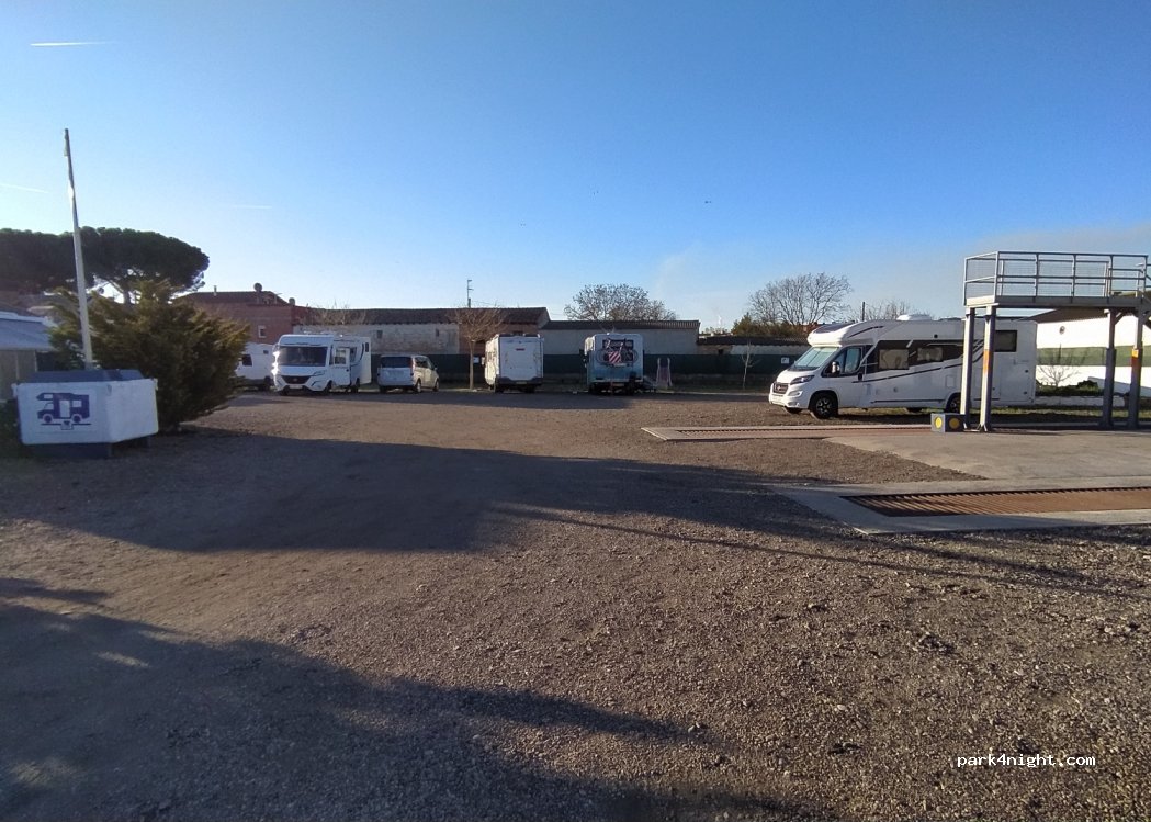 Área de Autocaravanas E.S. Suances — foto 4
