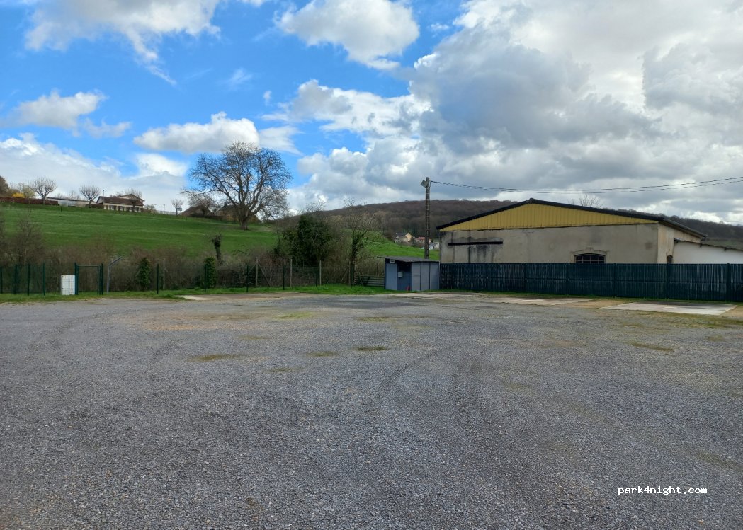 (08450) Raucourt-et-Flaba - Zone artisanale — foto 2