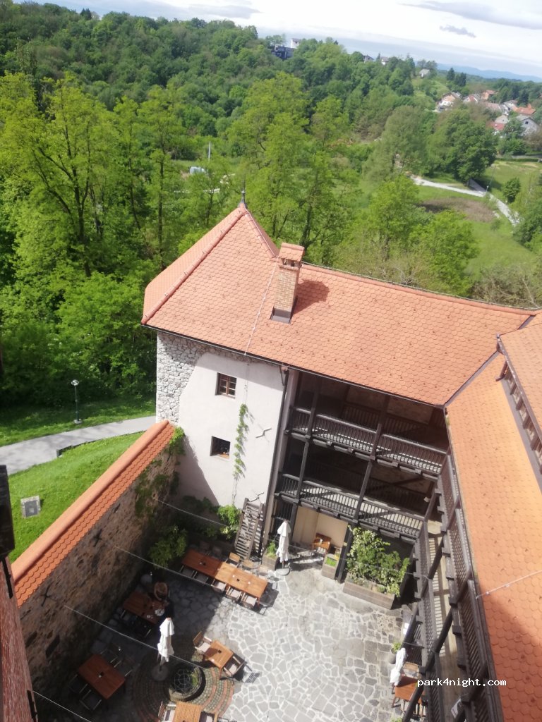 (47000) Karlovac - 5 Zagrad-Gaj ulica — foto 2