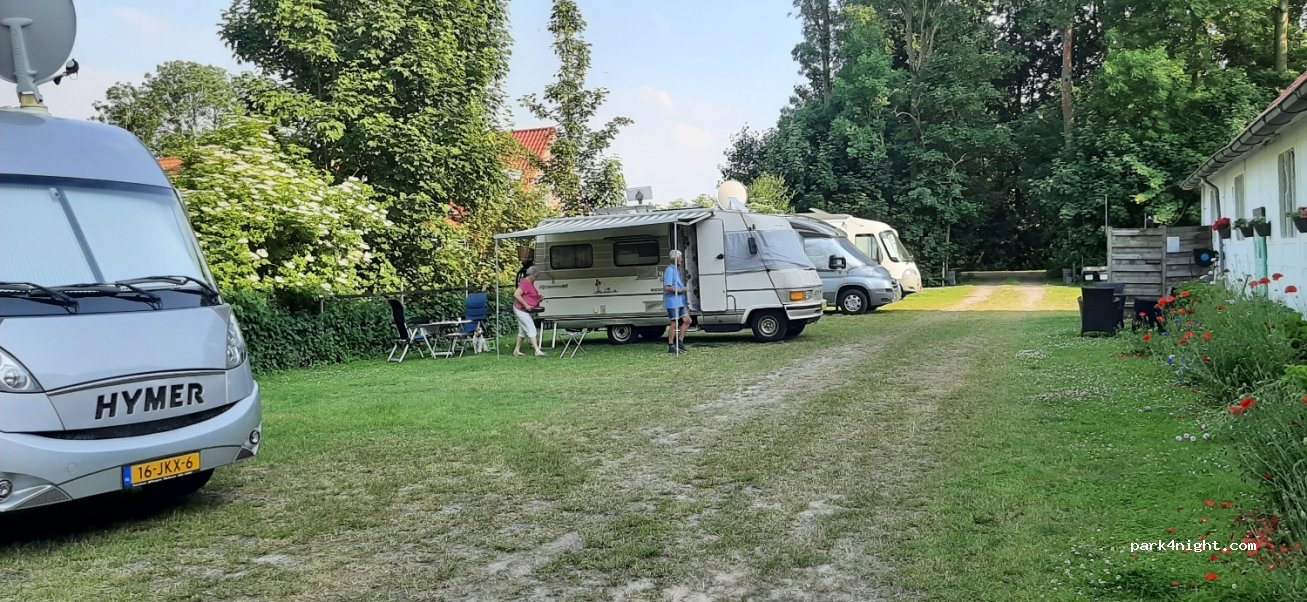 (8305 AN) Emmeloord - 1 Casteleynsweg — foto