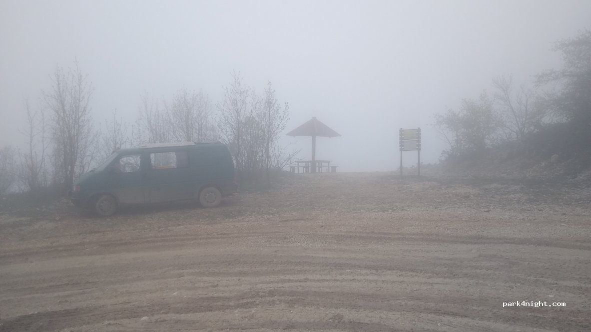 () Zlot - Unnamed Road — foto