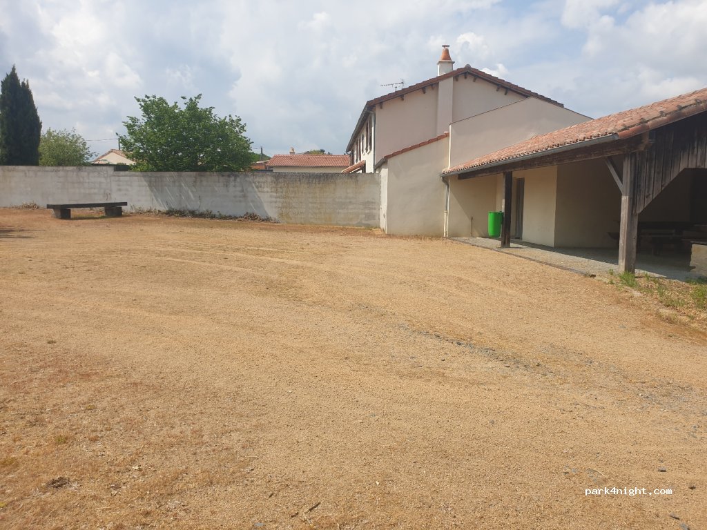 (79330) Geay - 14 Rue du Couvent — foto