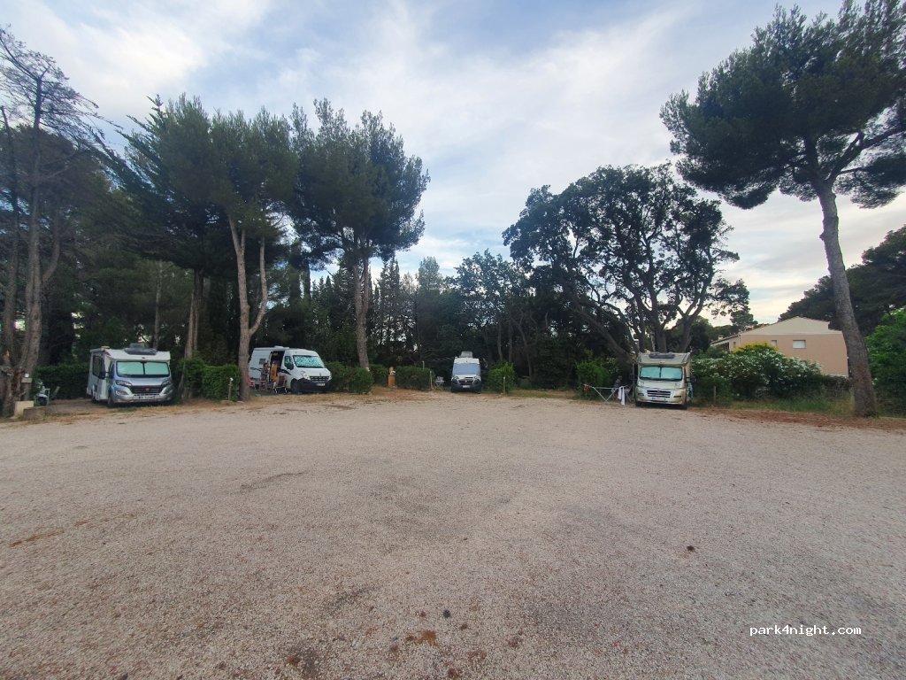Centre AZUR Aire camping-car — foto