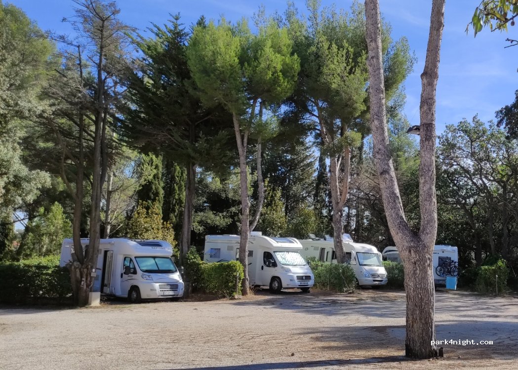 Centre AZUR Aire camping-car — foto 4