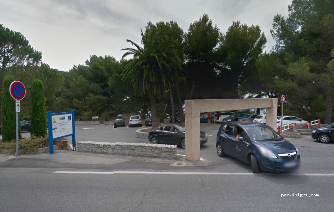 (83700) Saint-Raphaël - 1166-1420 Boulevard de la 36ÈME Di du Texas — foto