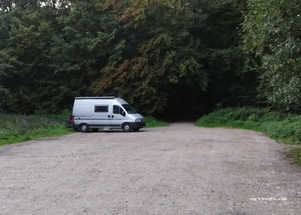 (47589) Uedem - Reichswaldstraße — foto 3