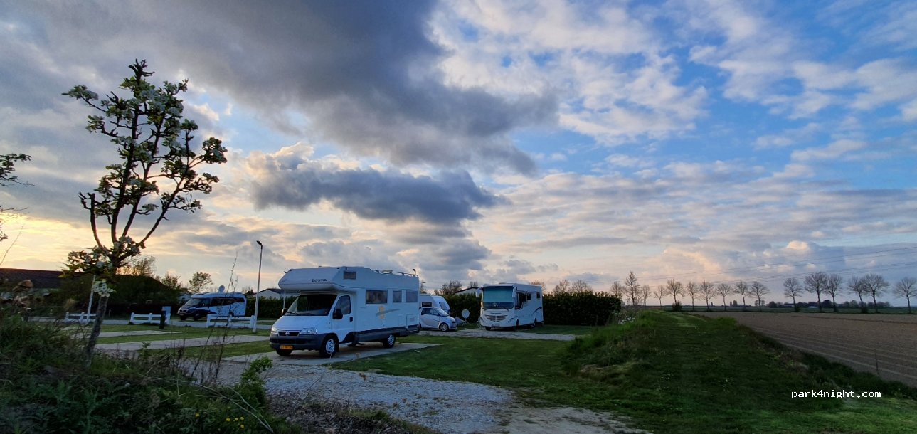 Camper place de Schaapswei — foto