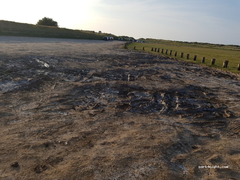 (CH8 9RP)  - Station Road — foto 3