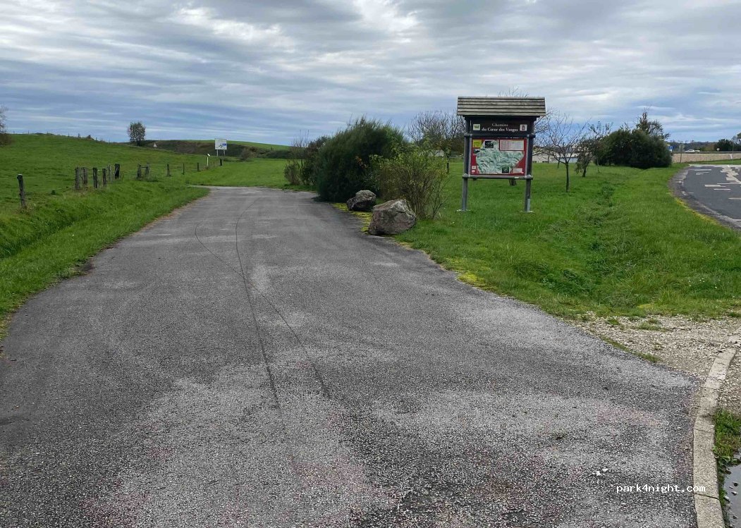 (88320) Robécourt - Rue de la Justice — foto 2