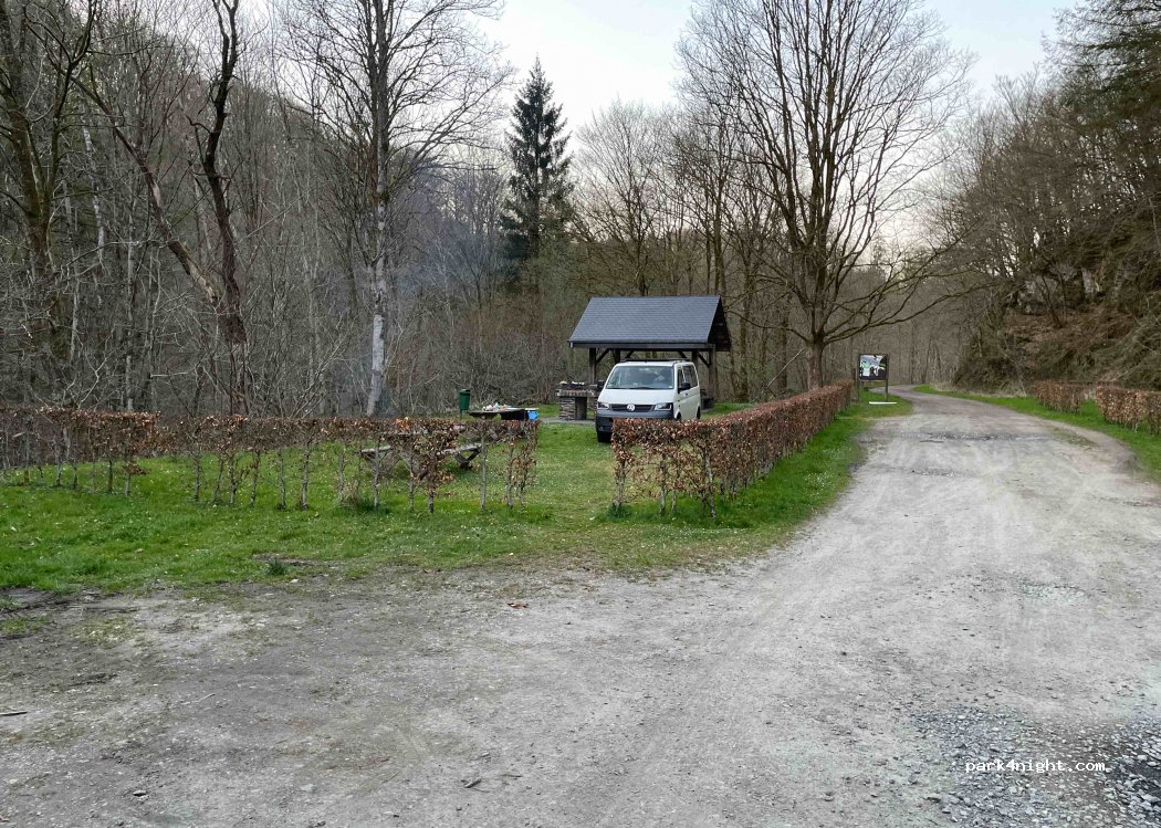 (5550) Vresse-Sur-Semois - rue d'orchimont — foto 2