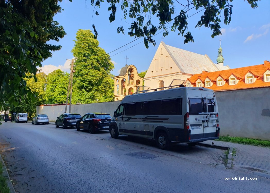 (27-600) Sandomierz - 4 Wojciecha św — foto 2