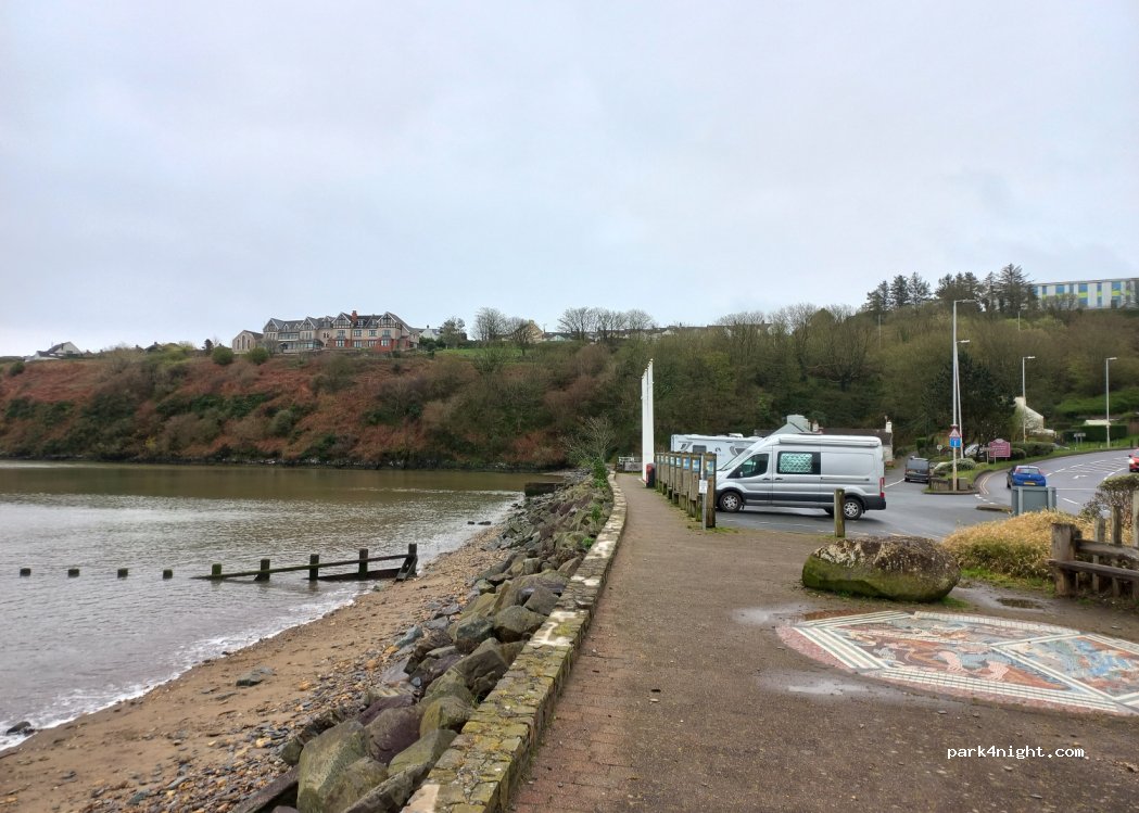 (SA65 9PN)  - Windyhall — foto 3