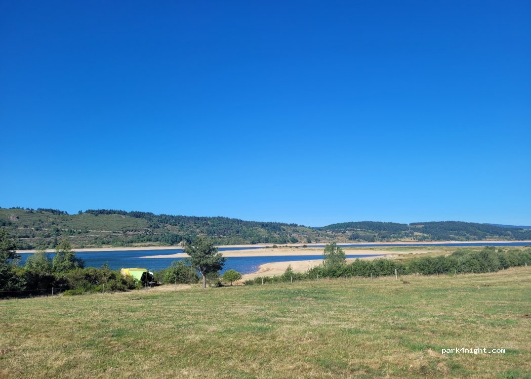 (48300) Naussac - Unnamed Road — foto 3