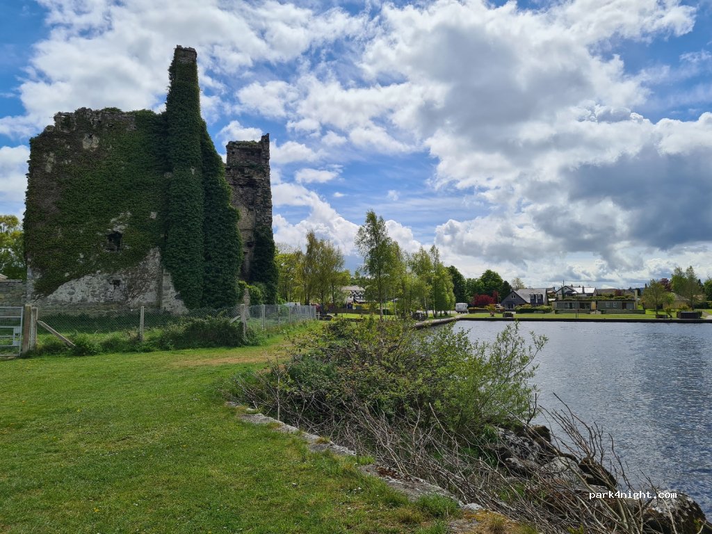 (E45 FH93) Nenagh - 12 Derg Manor — foto