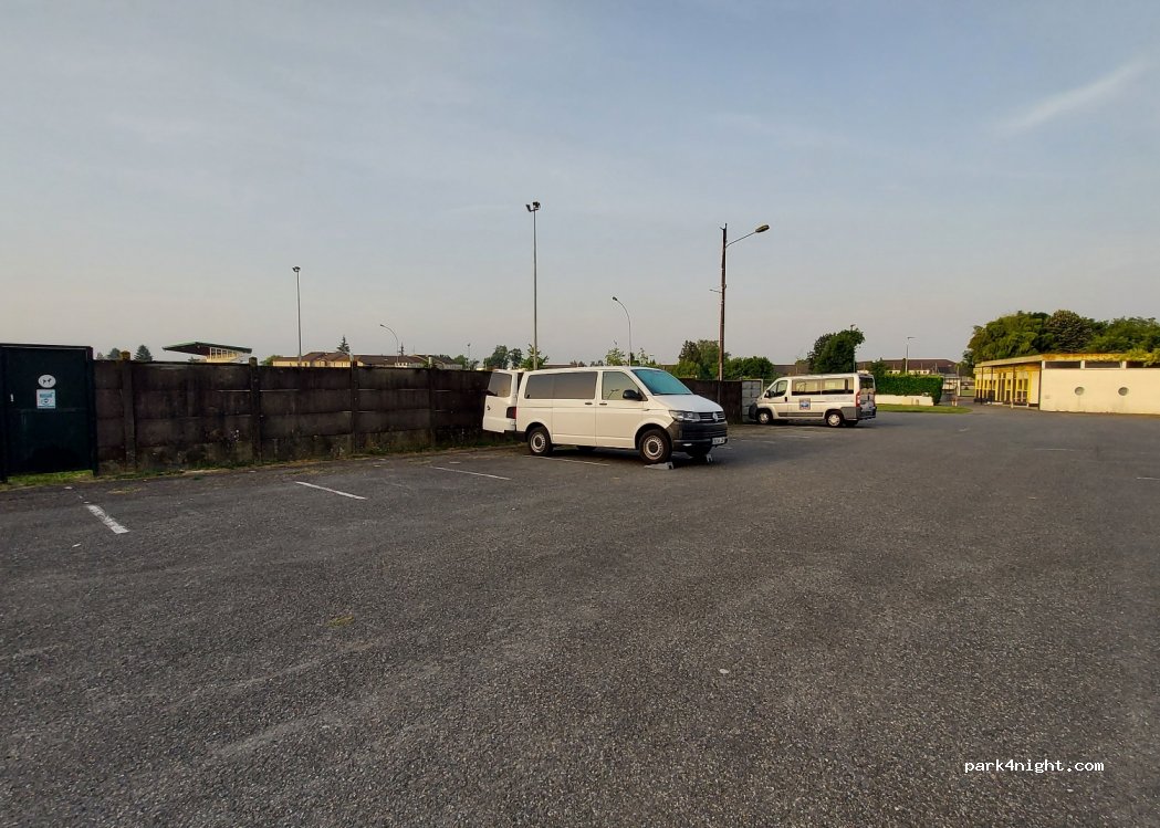 (64170) Artix - 200 Rue du Stade — foto