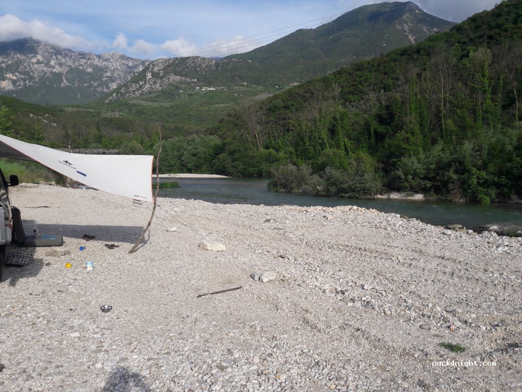 (463 00) Paramithia - Ethniki Odos Ioanninon Igoumenitsas — foto