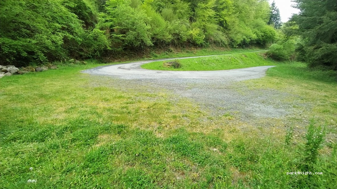 (65400) Arras-en-Lavedan - Unnamed Road — foto 2