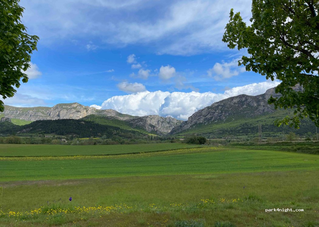 (26400) Francillon-sur-Roubion - Le Village — foto