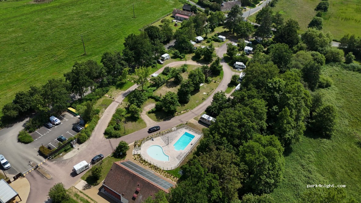 Camping Onlycamp - Le Pont Romain — foto