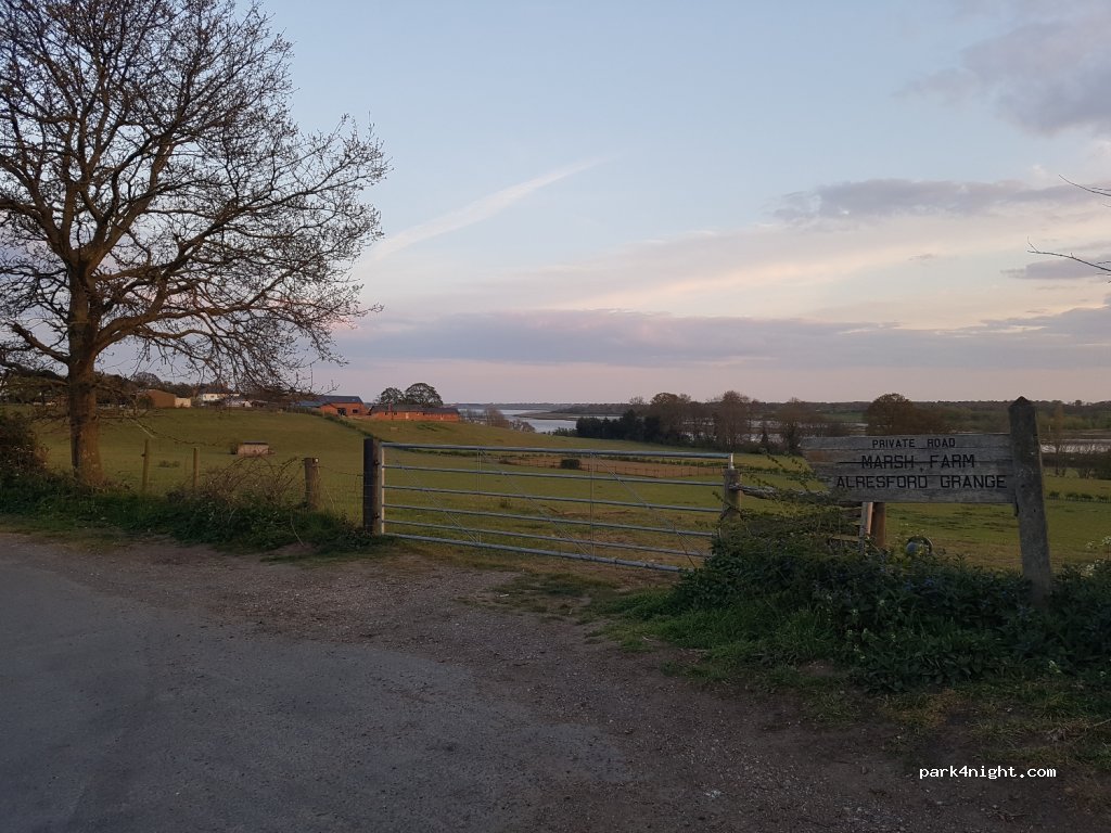 (CO7 8BQ) Elmstead/Alresford - 231 Wivenhoe Rd — foto