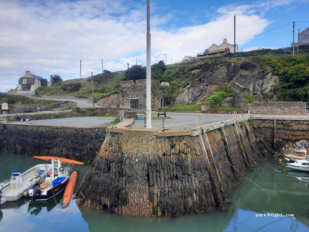 (LL68 9HD) Amlwch - 9 Quay Street — foto