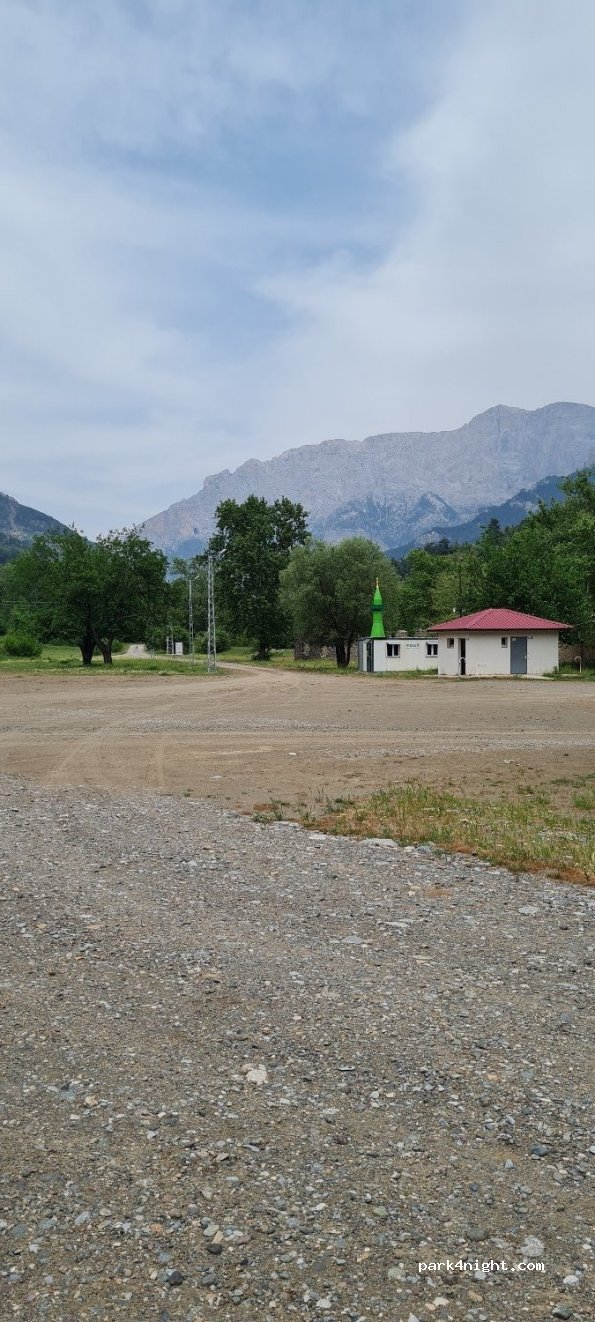(01470)  - Belemedik Köyü Yolu — foto