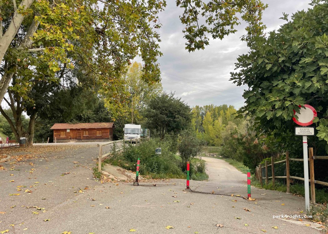 (25137) Corbins - 6 Plaça de la Carnisseria — foto 2