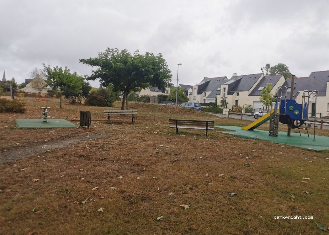 (44880) Sautron - 4 Rue des Jacinthes — foto