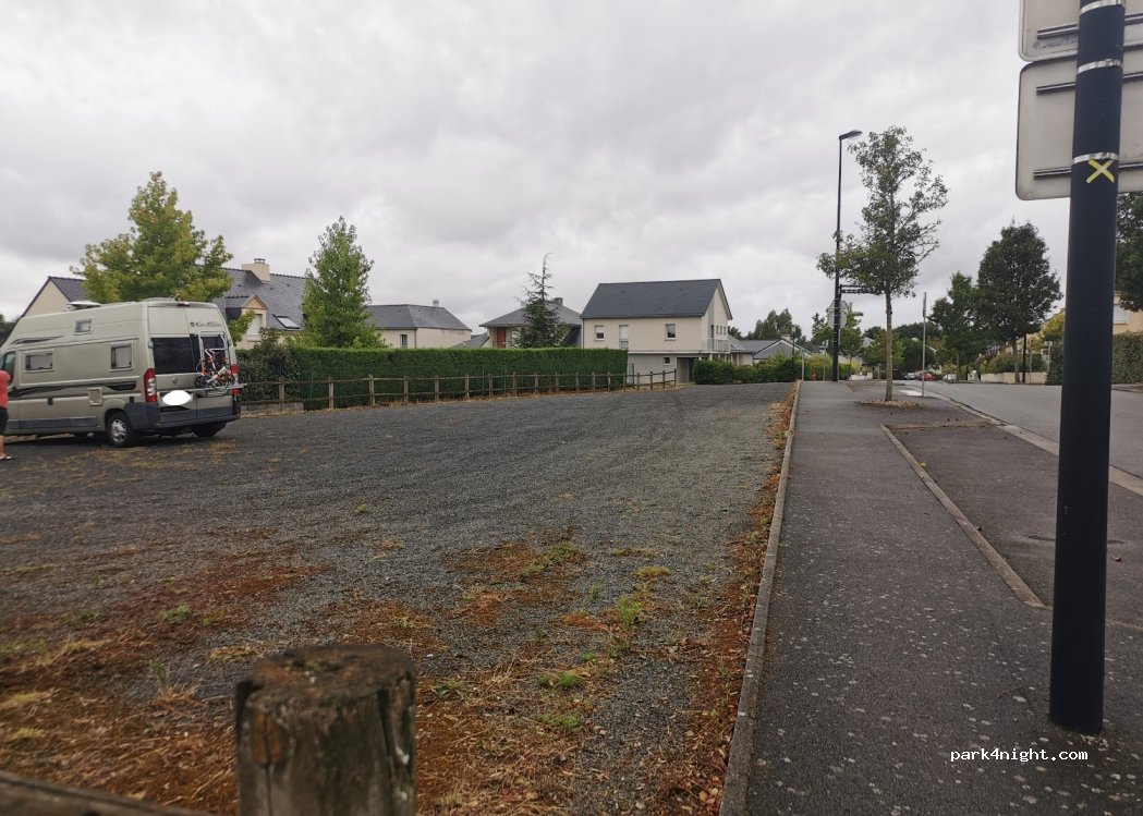 (44880) Sautron - 4 Rue des Jacinthes — foto 2