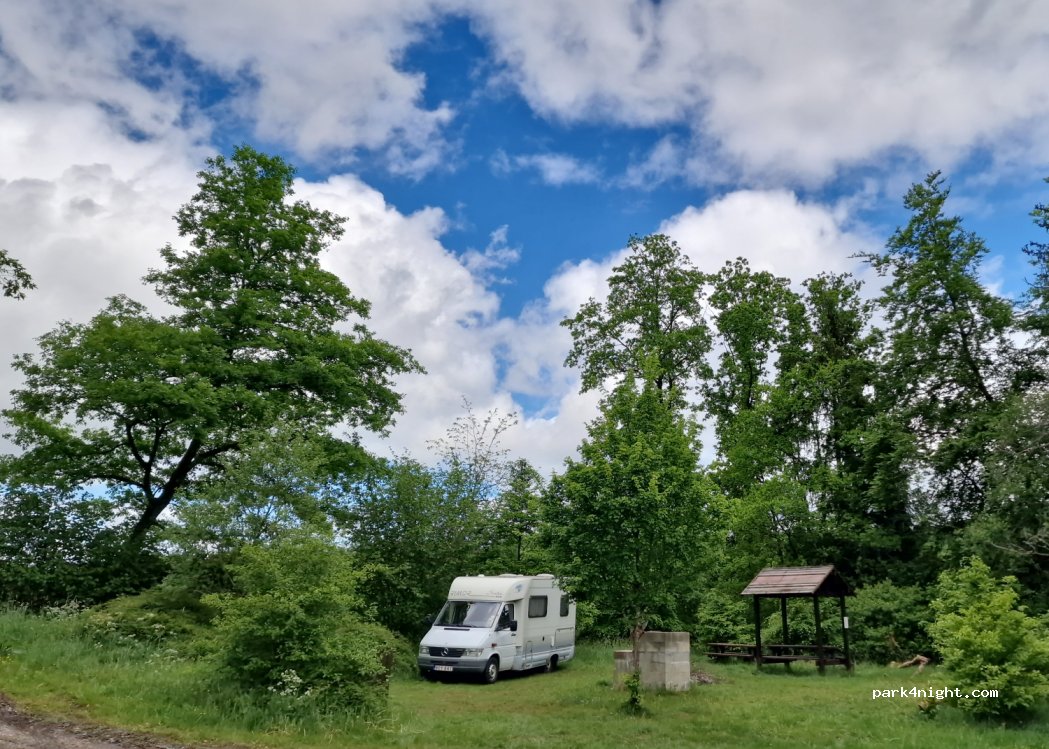 (5555) Bièvre - Unnamed Road — foto 2