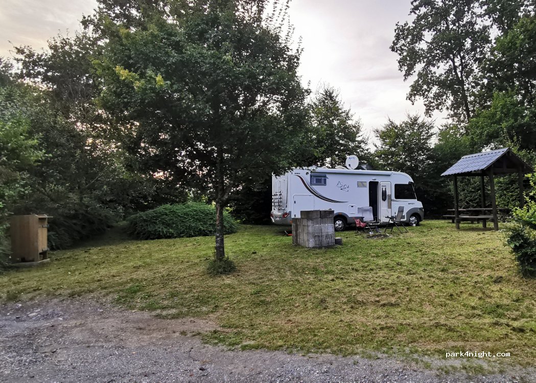 (5555) Bièvre - Unnamed Road — foto 3