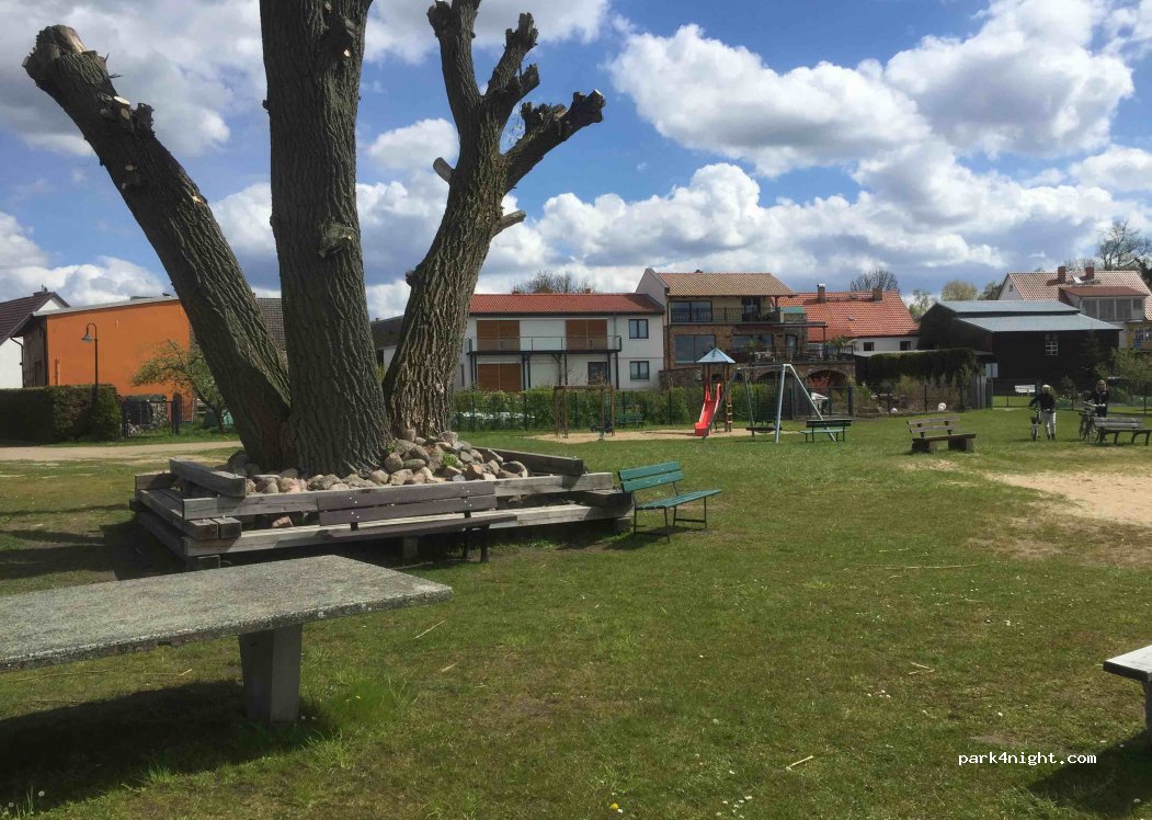 (16247) Althüttendorf - 17 Dorfstraße — foto