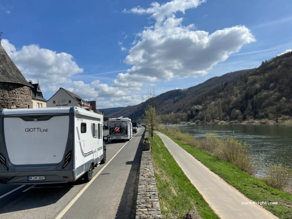 (56814) Ediger-Eller - 31 Moselweinstraße — foto