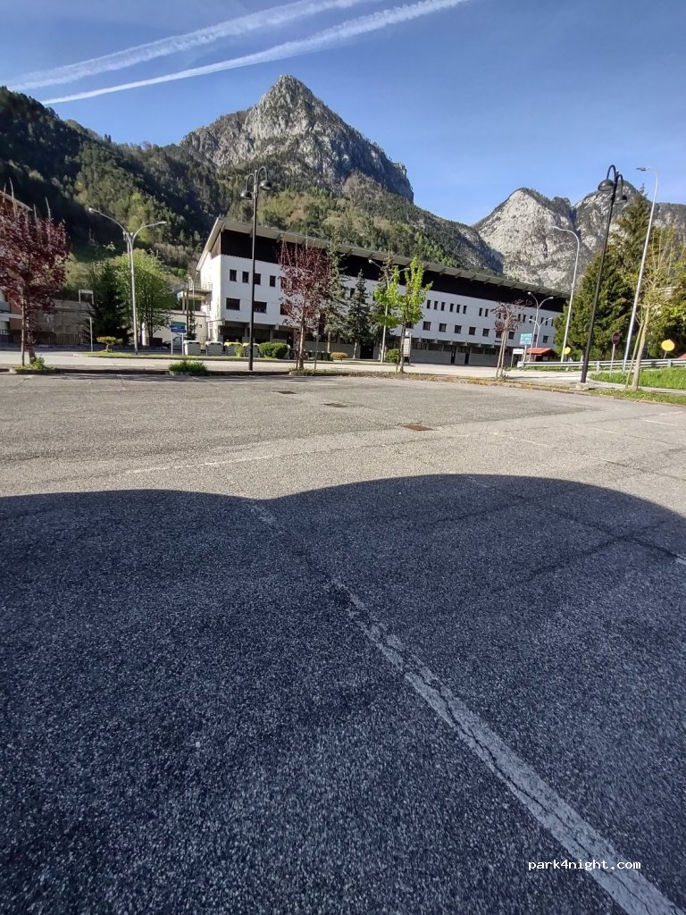 (33016) Pontebba - 79 Via Giuseppe Mazzini — foto 2