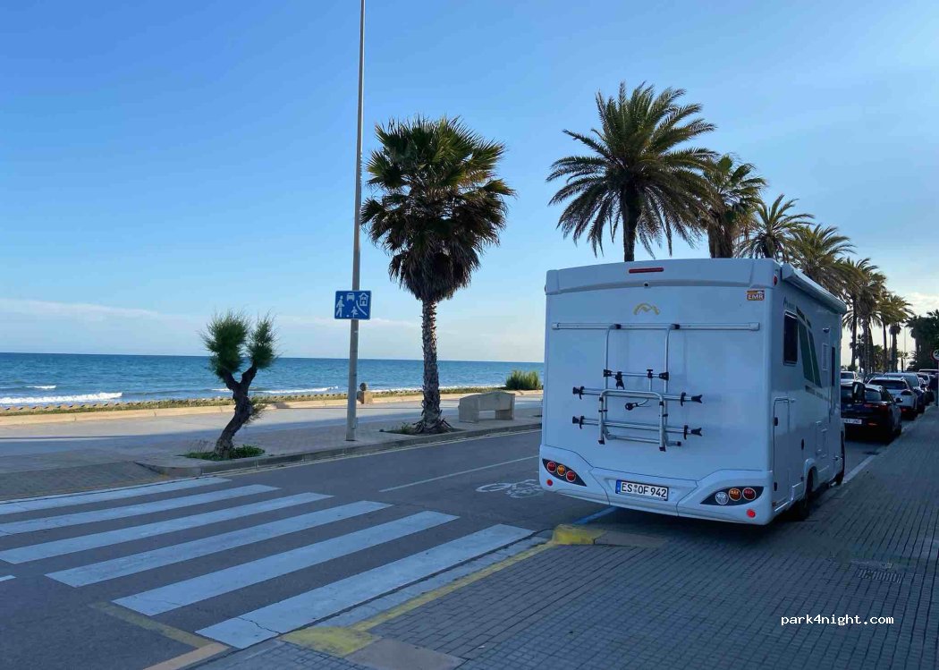 (08870) Sitges - 5 Carrer Doctor Fleming — foto 4