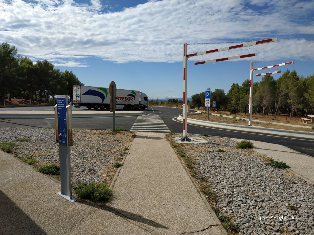 (11200) Bizanet - Autoroute des Deux Mers — foto 4