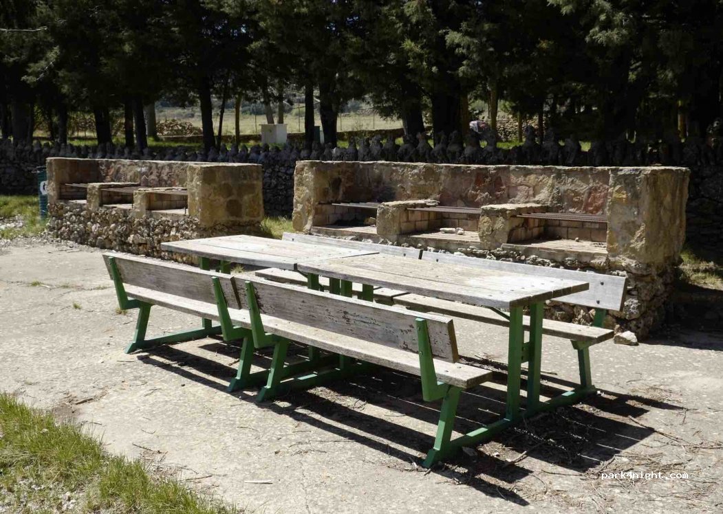 El Llosar municipal campsite — foto 3