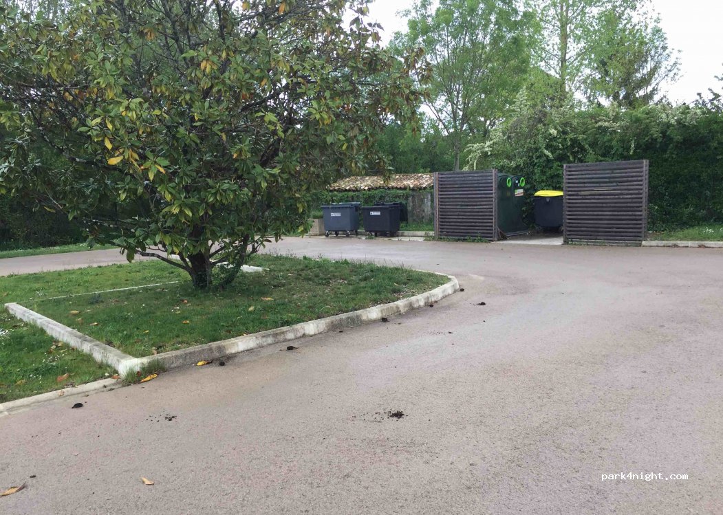 (16360) Condéon - Le Bourg — foto