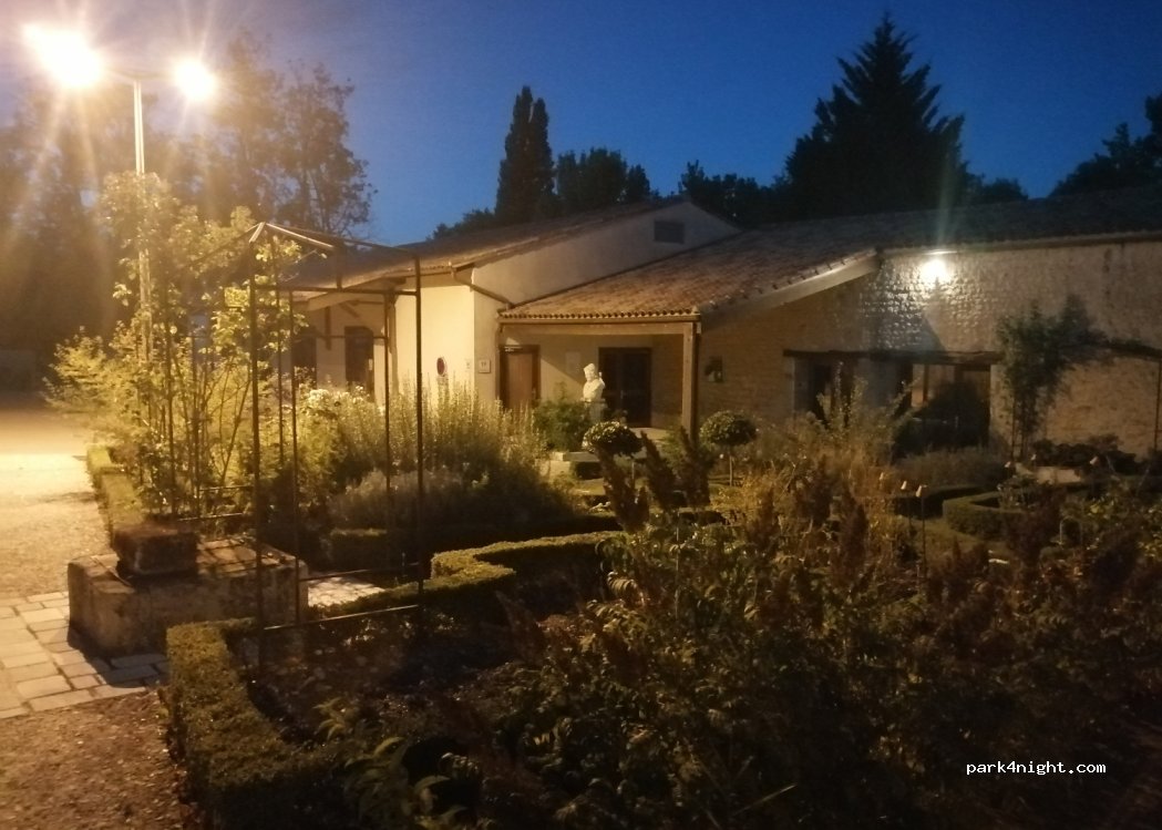 (16360) Condéon - Le Bourg — foto 4