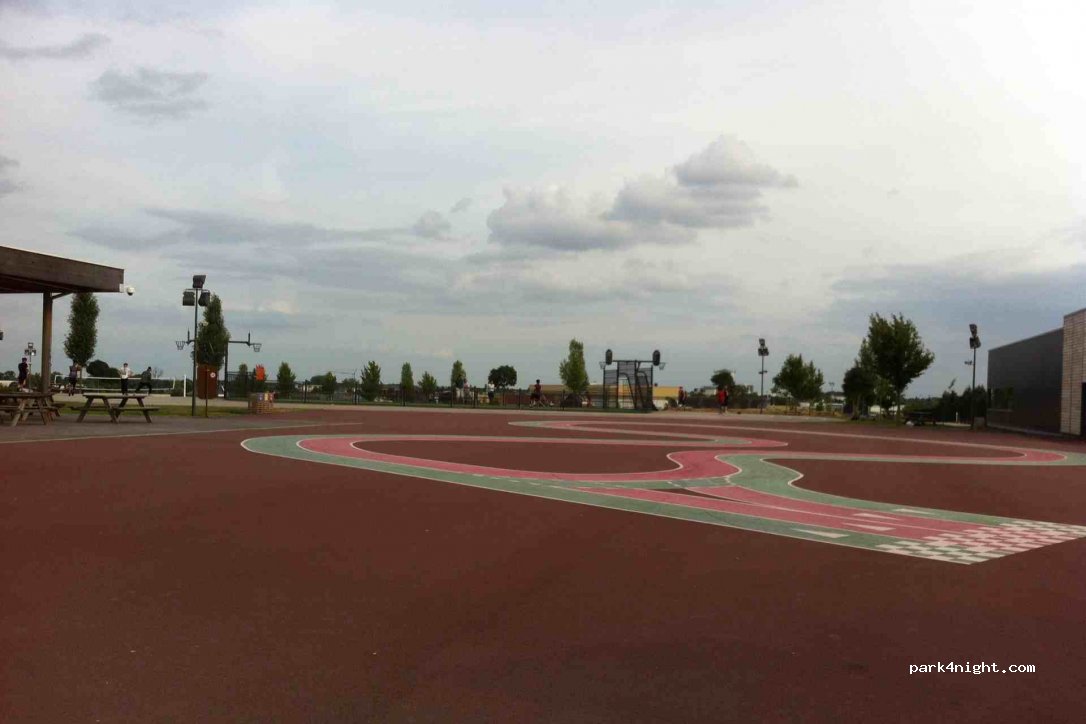 (10150) Lavau - Route Nationale 77 — foto 4