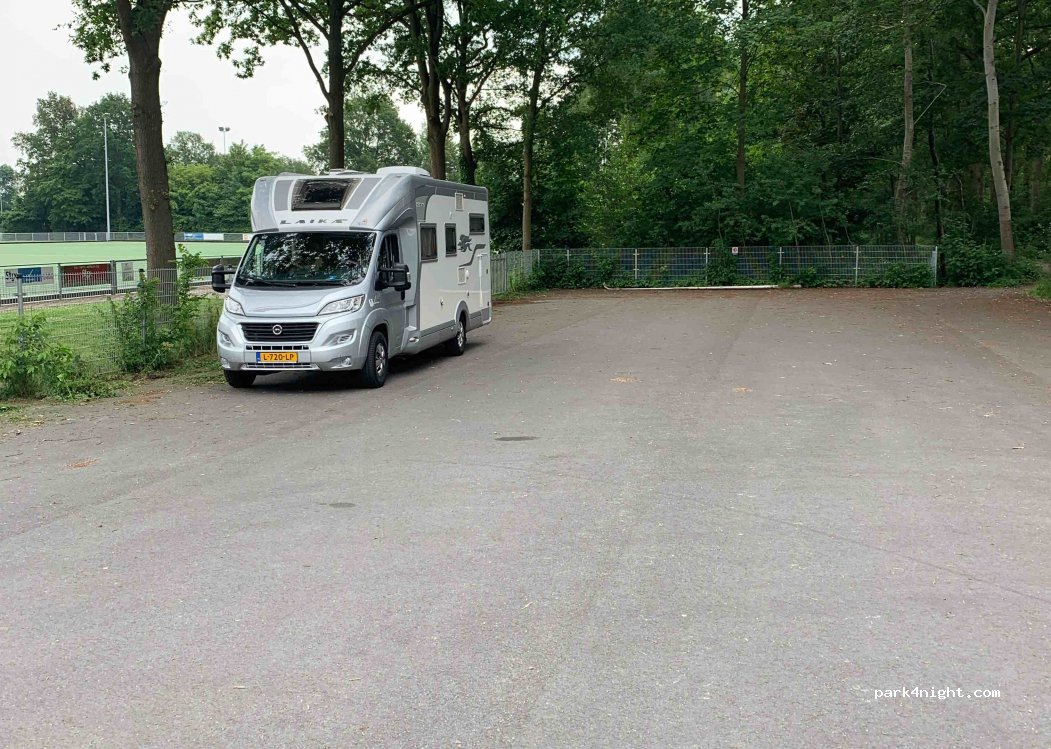 (8501 CL) Joure - 1a Hoge Zomerdijk — foto 4
