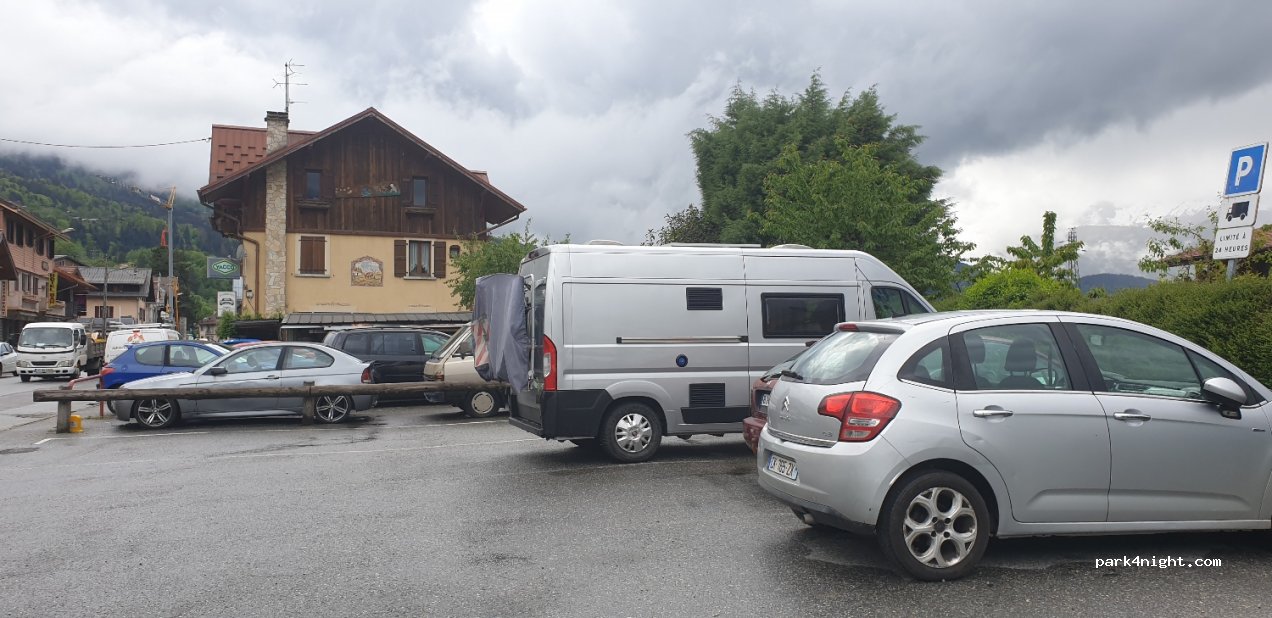 (74190) Passy - 522 Avenue de Chamonix — foto
