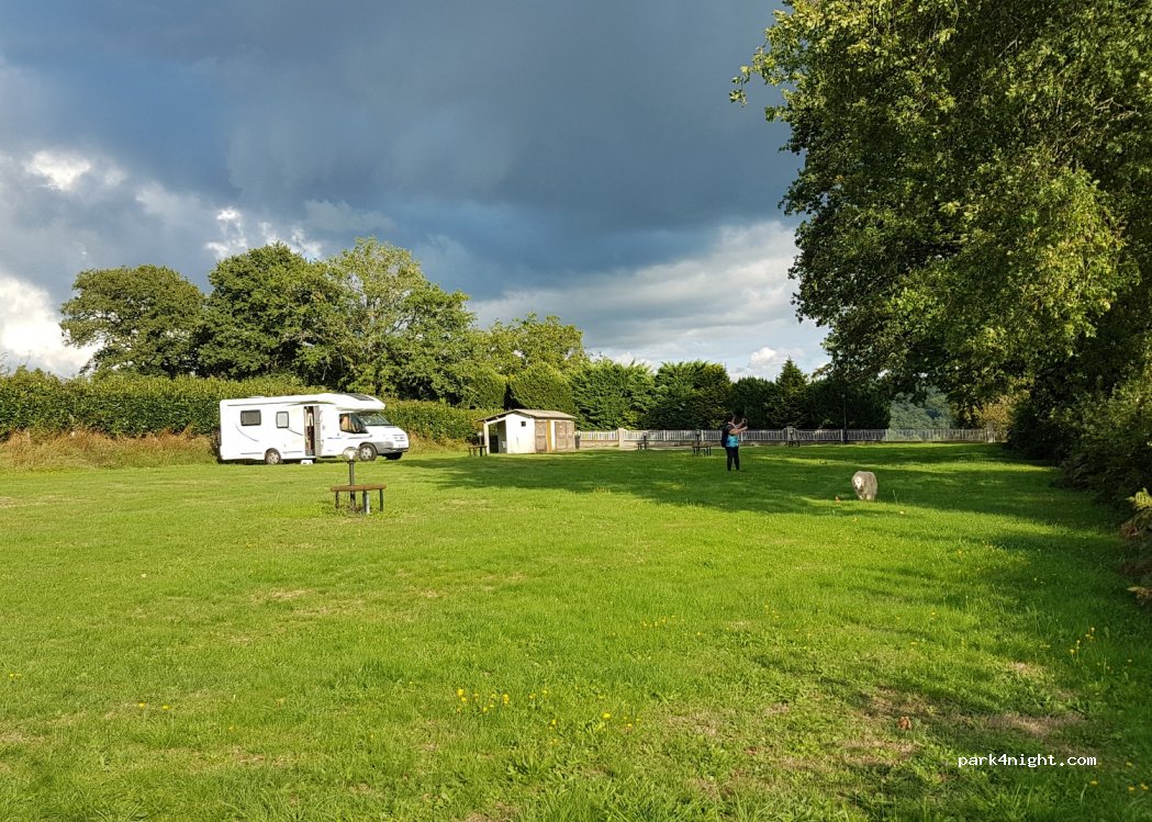 (87460) Saint-Julien-le-Petit - Le Bourg — foto 2