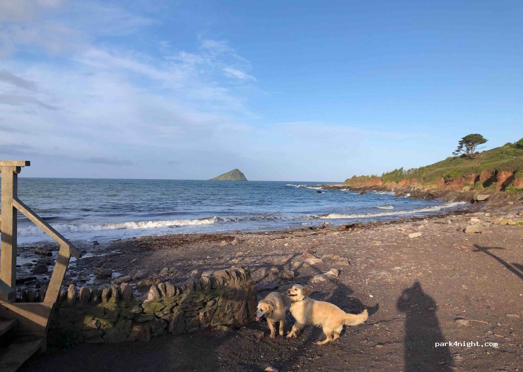 (PL9 0HH) Wembury - 140 Southland Park Road — foto